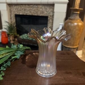 Vintage Northwood Carnival Glass Vase – Fine Rib Pattern, Ruffled Rim